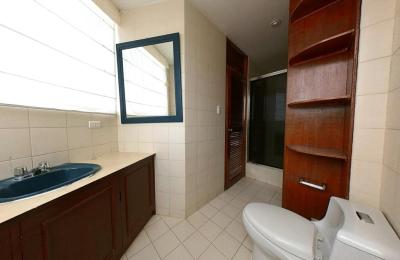 ALQUILER DE LINDA CASA DE 3 PISOS EN PIMENTEL